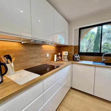 T3 Moderne, Piscine, Parking, Vue Golf, Commerces A Proximite アパート *
