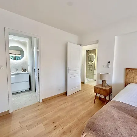 T3 Moderne, Piscine, Parking, Vue Golf, Commerces à Proximité Apartamento Saint-Raphaël