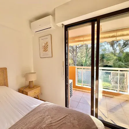T3 Moderne, Piscine, Parking, Vue Golf, Commerces A Proximite アパート Saint-Raphaël